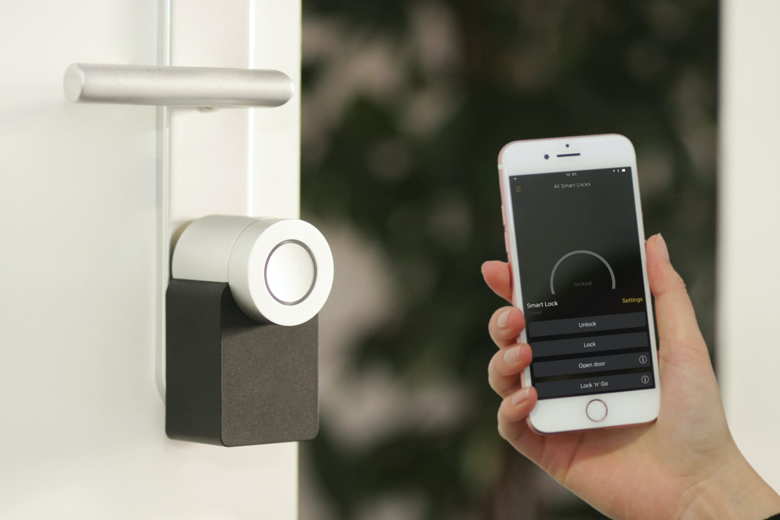 Arlo vs Eufy Video Doorbell 2026: Compare